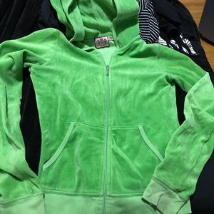 Juicy couture sweat shirt